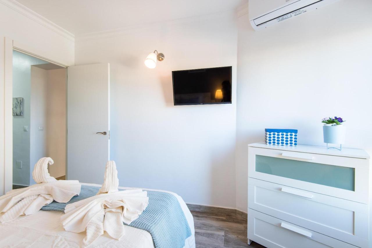 Beachfront Apartment Puerto Marina Benalmadena Bagian luar foto