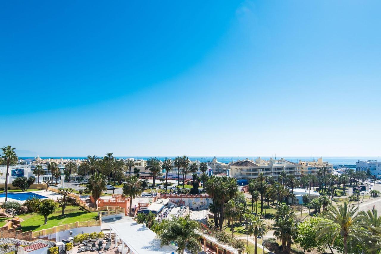 Beachfront Apartment Puerto Marina Benalmadena Bagian luar foto